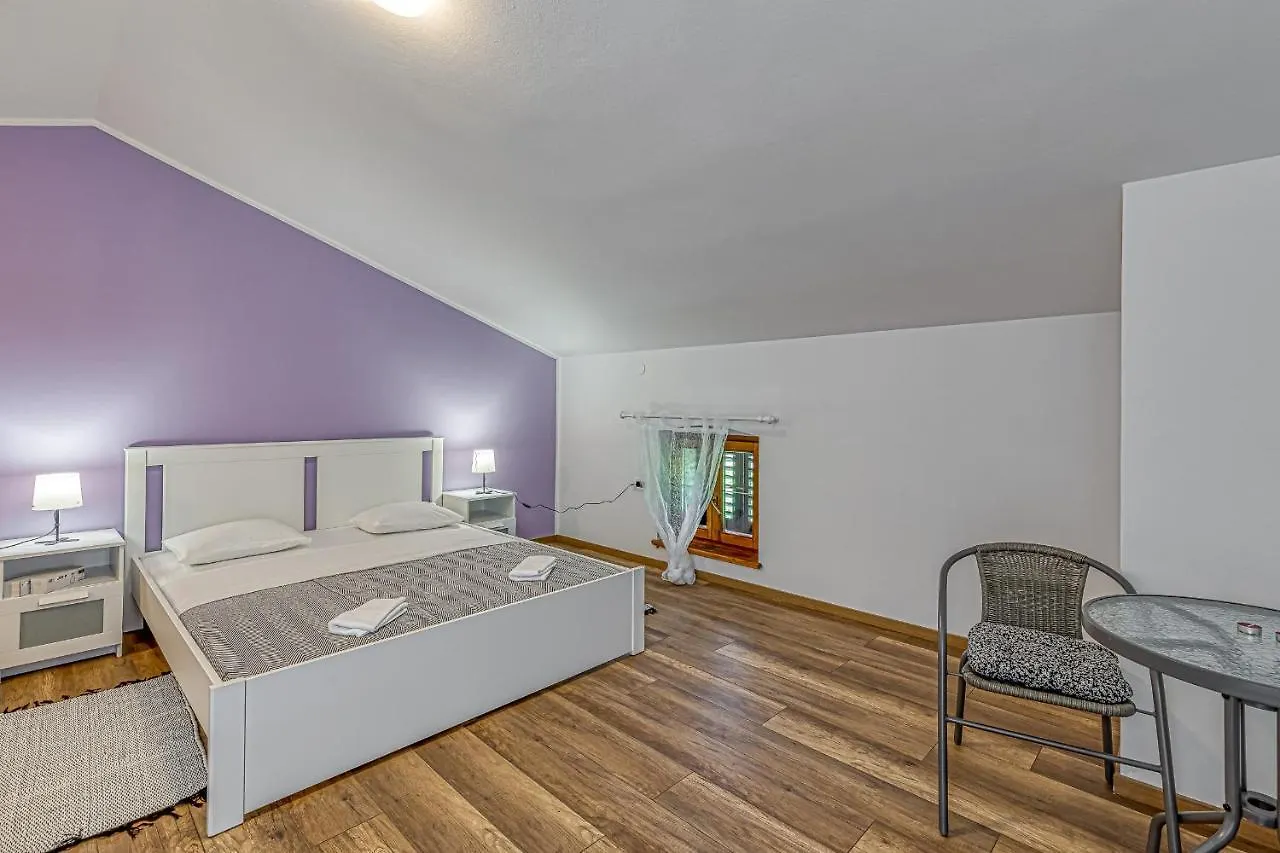 Villa Eden House Kanfanar 0*,  Kroatien
