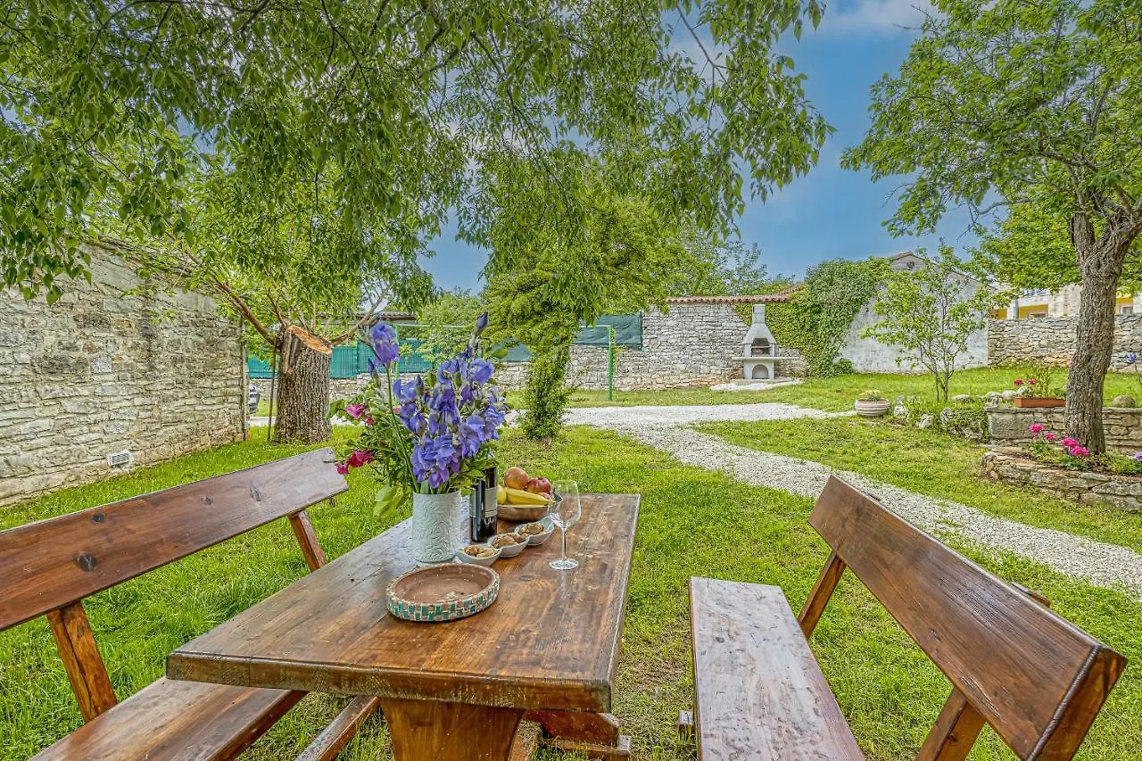 Villa Eden House Kanfanar 0*,  Kroatien